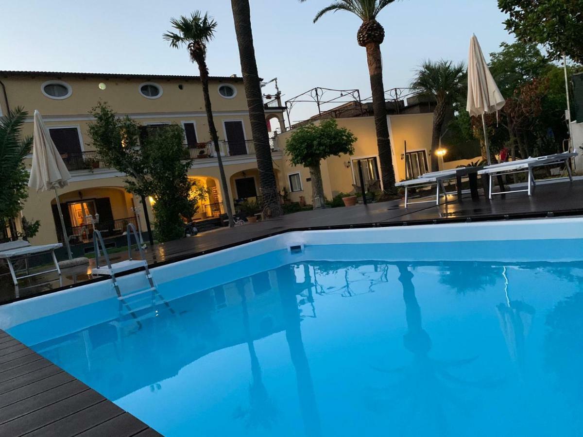 Villa Lucia Castellammare di Stabia Bagian luar foto