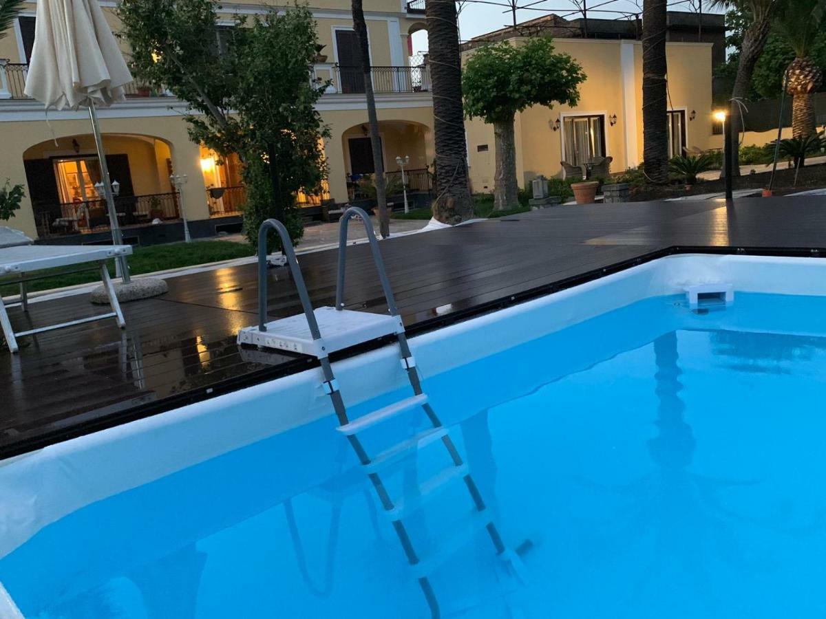 Villa Lucia Castellammare di Stabia Bagian luar foto