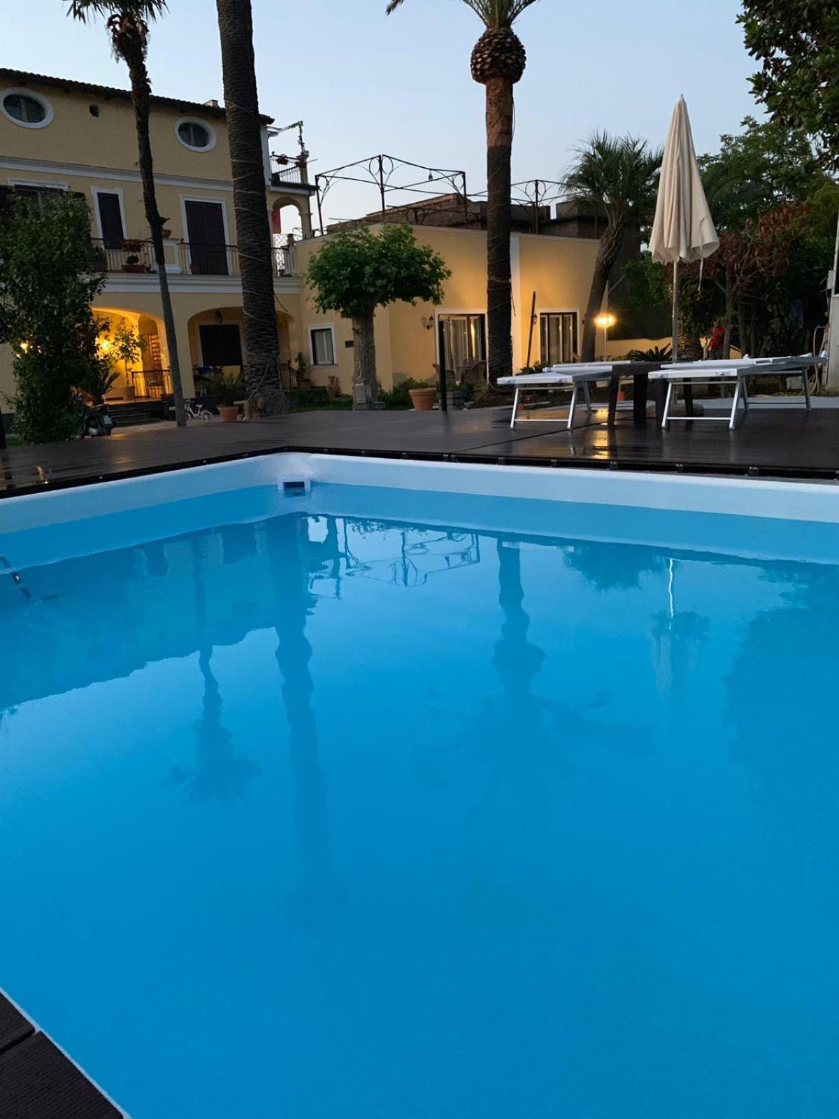 Villa Lucia Castellammare di Stabia Bagian luar foto