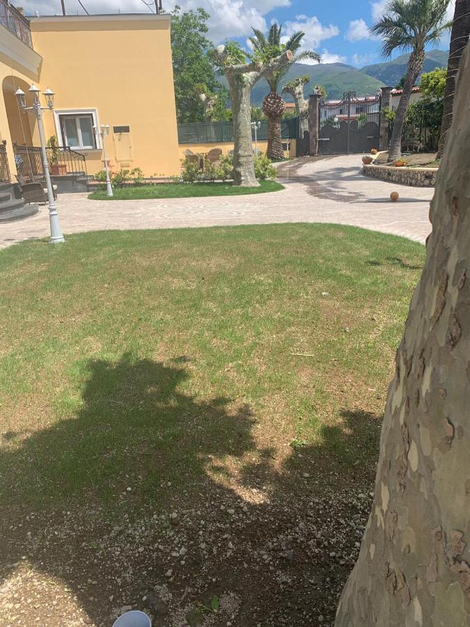 Villa Lucia Castellammare di Stabia Bagian luar foto