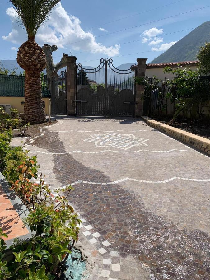 Villa Lucia Castellammare di Stabia Bagian luar foto