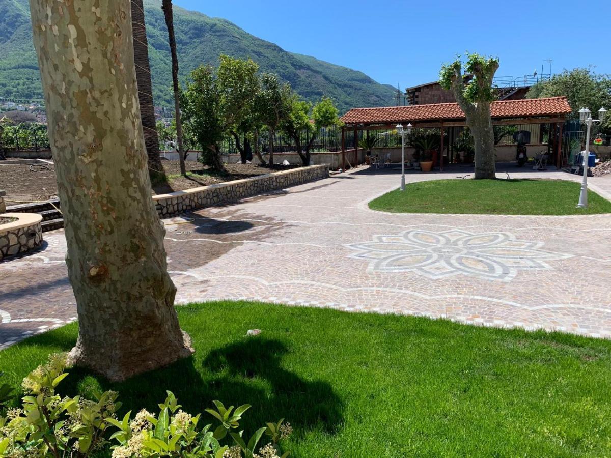 Villa Lucia Castellammare di Stabia Bagian luar foto
