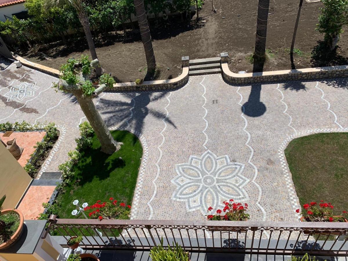 Villa Lucia Castellammare di Stabia Bagian luar foto